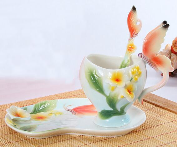 Colored Enamel Coffee Mug Tazas De Cafe Creativas Cup 3D Butterfly Tea Milk Copo Bone China Creative Drinkware