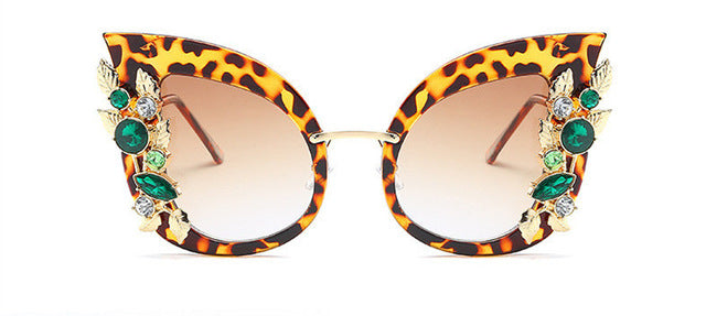 Emosnia Fashion Ladies Rhinestone Cat Eye sunglasses Women Designer Sexy Shade for Female Sun Glasses Luxury Black Pink Color