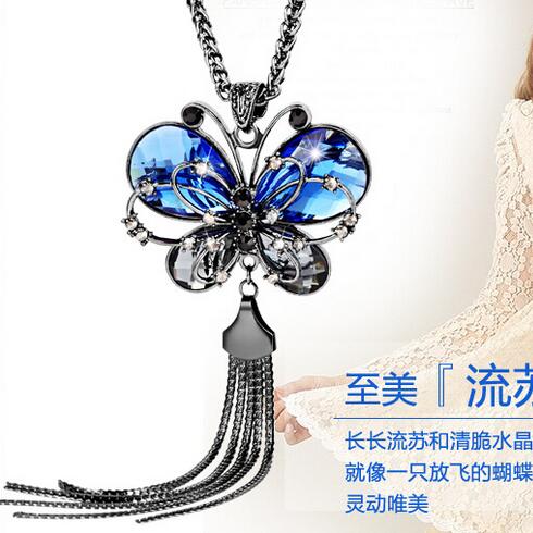 Min. order $10. Free shipping! Wholesale Cute Luxury Imitation Diomands Butterfly Necklace. Fashion Women Bowknot Jewelry