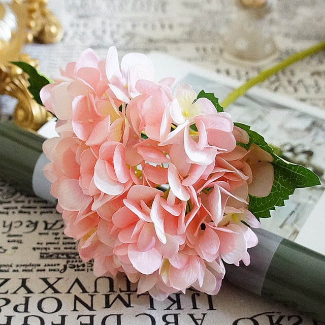 Artificial flowers cheap Silk hydrangea Bride bouquet wedding home new Year decoration accessories for vase flower arrangement